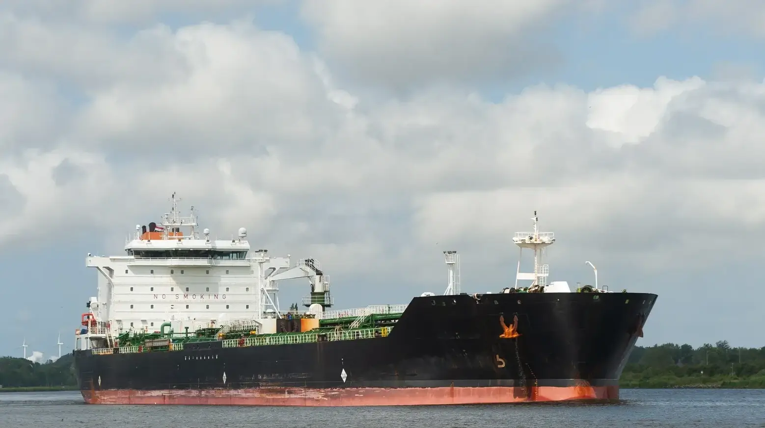 Tanker ship M/T UZAVA